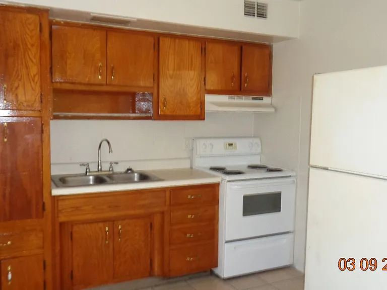 5227 Tangerine Dr — Photo 3