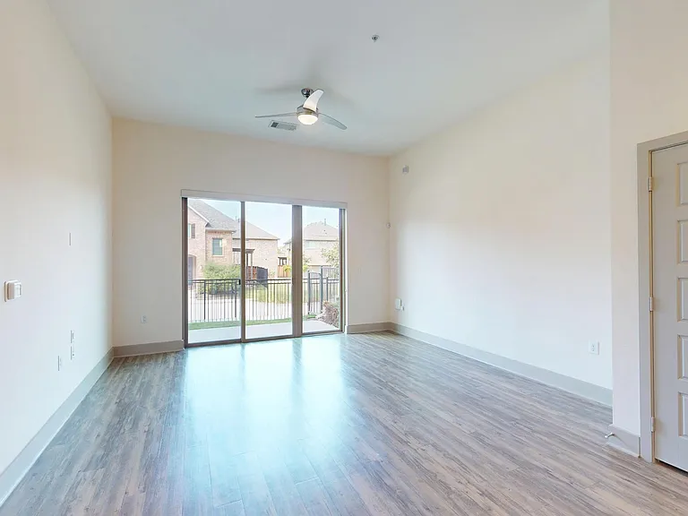 The Flats at Palisades — Photo 112