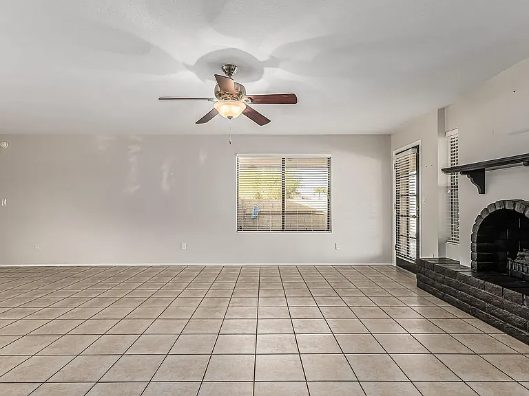 4224 E Ashler Hills Dr — Photo 11