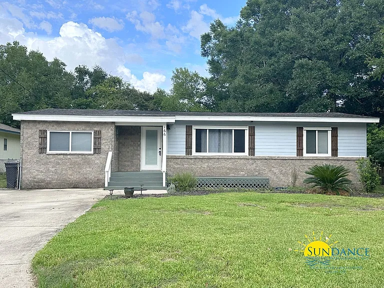 166 Rainbow Dr NW — Photo 15