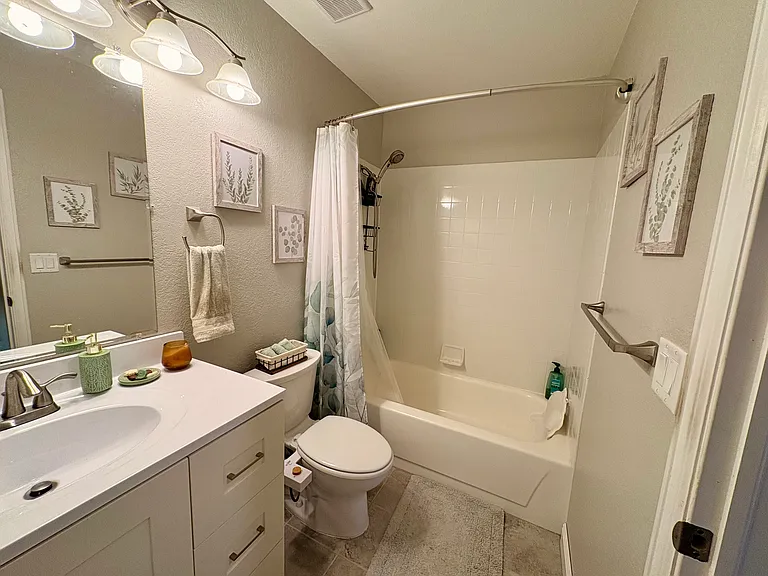 5226 Estes Cir — Photo 23