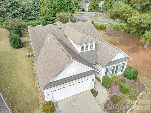 4th image of 43041 Mimosa Ct
