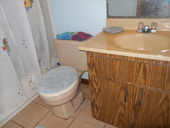 4th image of 2101 Oak Wind Ct
