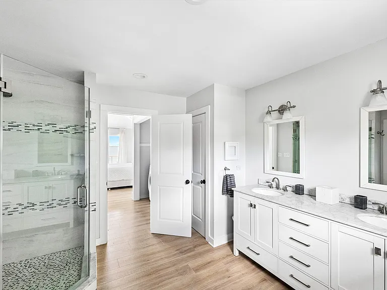 109 Edgemere Dr — Photo 5