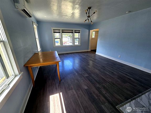 4th image of 619 King Street