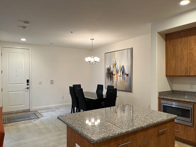 2585 El Camino Real #419 — Photo 7