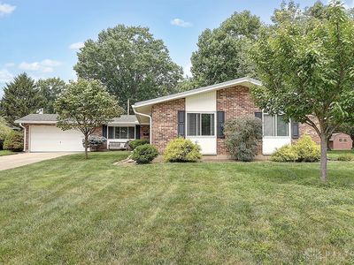 2169 Broadbent Way, Kettering, OH, 45440