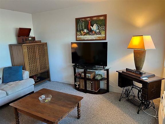 2nd image of 491 1st St S APT 112