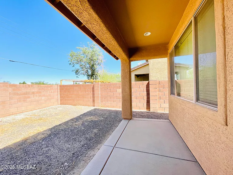 5079 N Cliffed River Dr — Photo 36