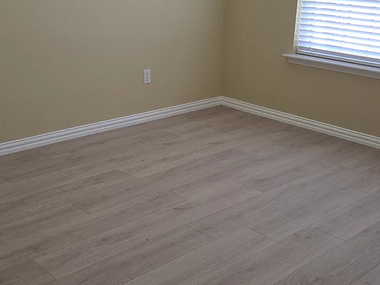 Front of 3rd bedroom