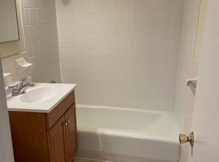 411 Great Rd APT 19, Acton, MA 01720