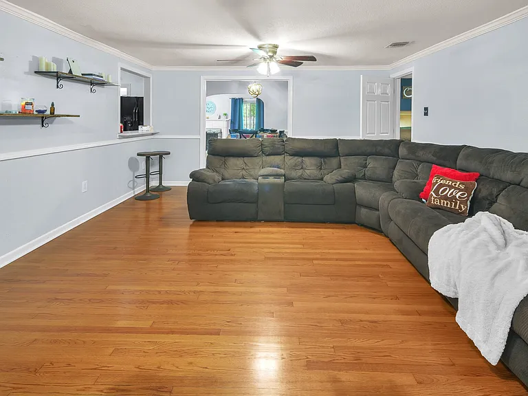 140 W Cheryl Dr — Photo 12