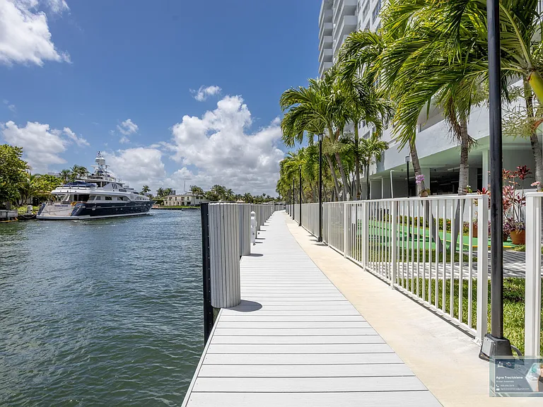 137 Golden Isles Dr #914 — Photo 46