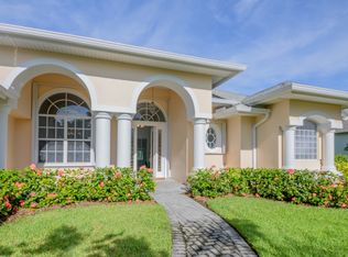 1055 Quail Ct SW, Vero Beach, FL 32968