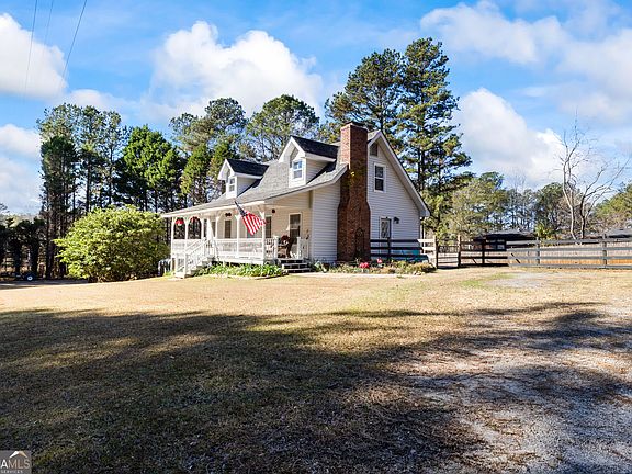 3rd image of 618 Welcome To Arnco Rd