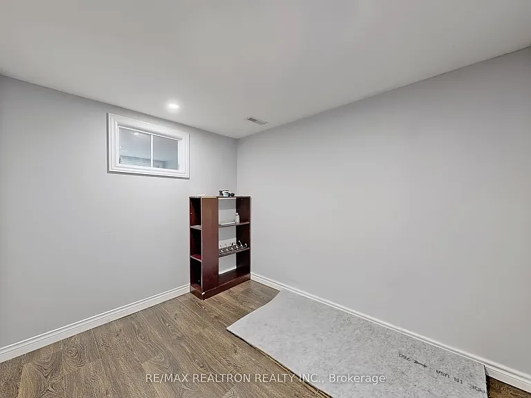 55 Danby Ave #BASEMENT — Photo 17