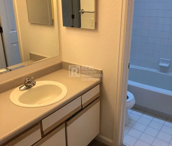 1014 Artemis Cir — Photo 14