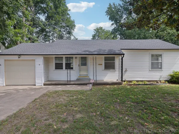 1335 E 42nd Pl, Tulsa, OK 74105