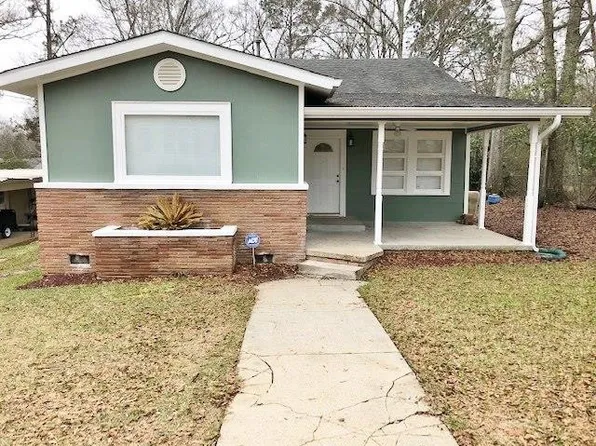 307 James Ave N, McComb, MS 39648