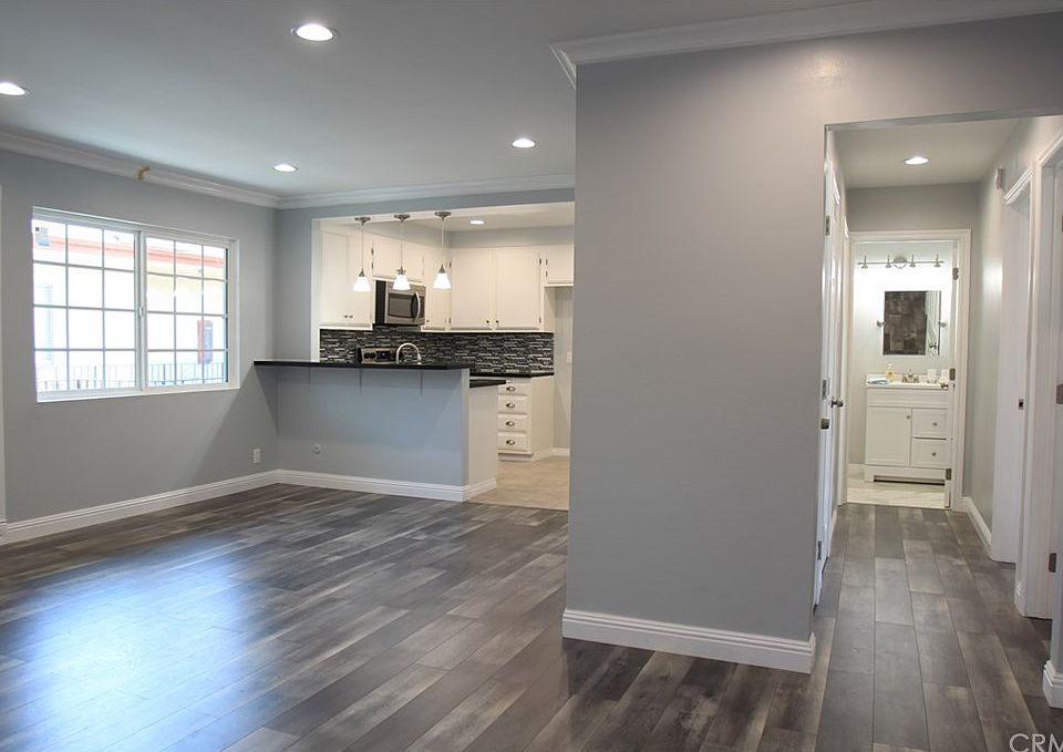 1st image of 10707 New Haven St Unit 37