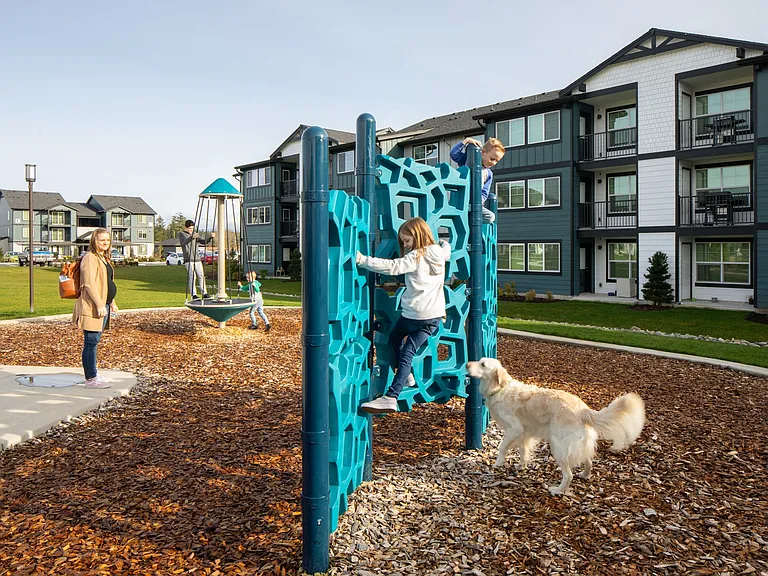Glacier Run Apartments — Photo 11