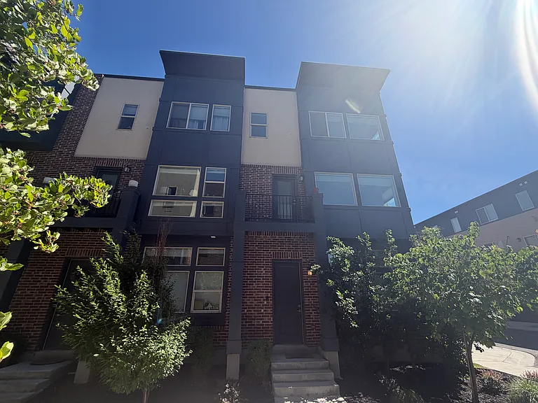 38 W Beebe Ln — Photo 2