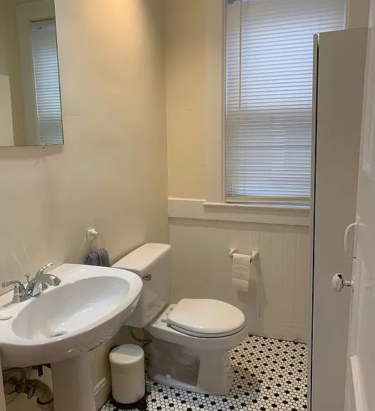 354 Harvard St — Photo 16