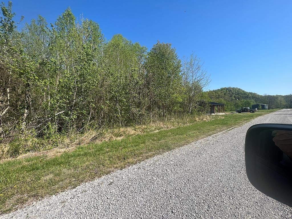 7 Lndg, Burkesville, KY 42717 MLS 23018166 Zillow