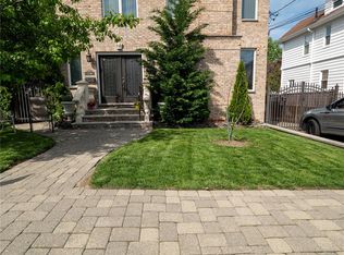 65 Washington Ave FLOOR 2, Cliffside Park, NJ 07010