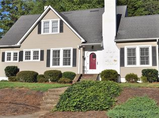 6 Hege Dr, Lexington, NC 27292