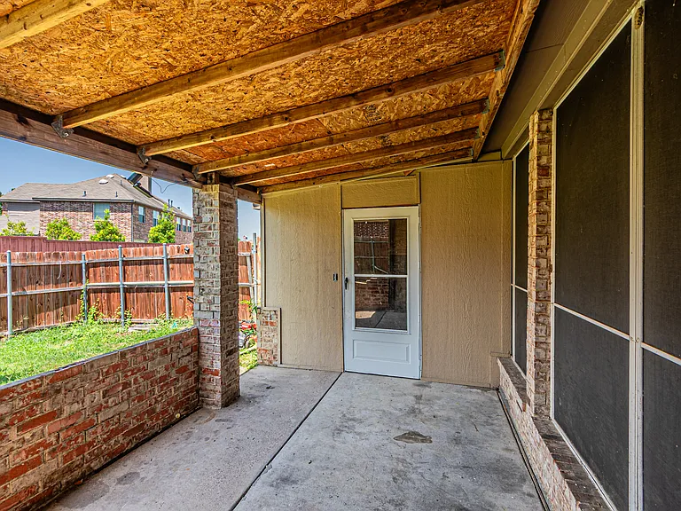 6801 Amesbury Ln — Photo 28