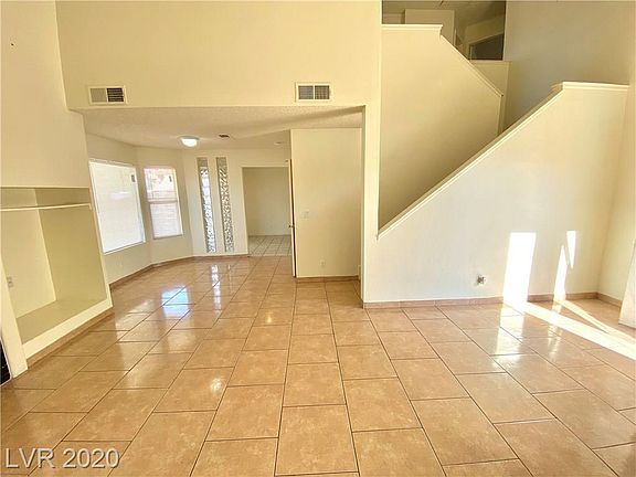 3rd image of 1212 Coral Isle Way