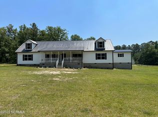 21708 Old Maxton Rd, Maxton, NC 28364