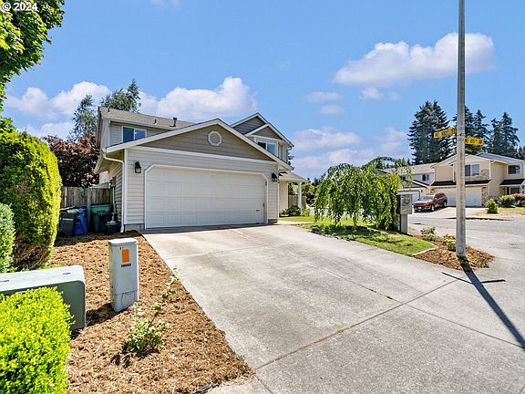 3rd image of 10005 NE 105th Ave