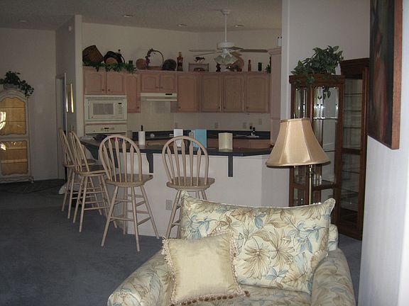 3rd image of 7755 SE 166th Hibernia Ln