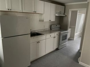 1 Carson St #3, Pawtucket, RI 02860