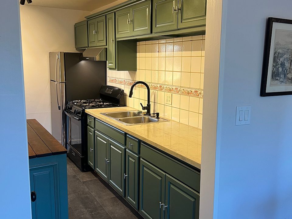 Kitchen open to great room