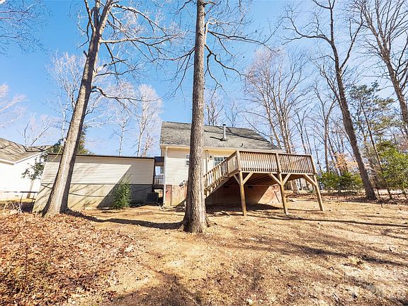 5th image of 1710 Oak Park Ct