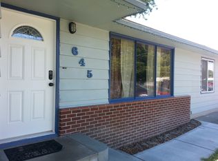 645 W Hemlock Ave, Hermiston, OR 97838
