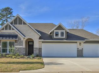 127 Mockingbird Trails Dr, Willis, TX 77318