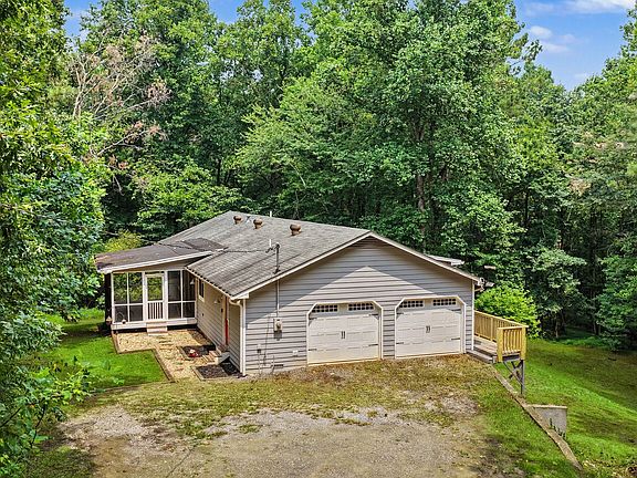 3rd image of 1455 Fields McGhee Dr