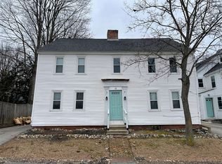 15 Swamscott St, Newfields, NH 03856