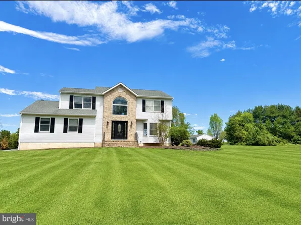 2 Carney Way, Hamilton, NJ 08620