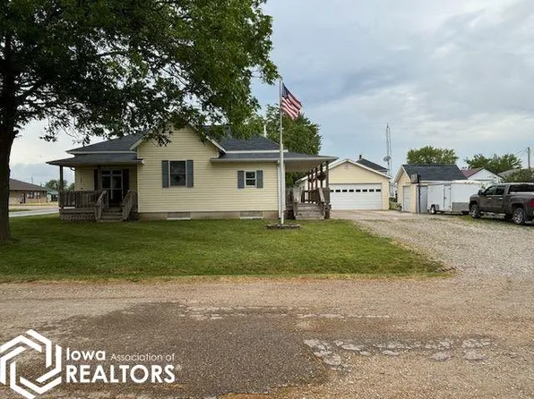 112 S Washington St, Drakesville, IA 52552