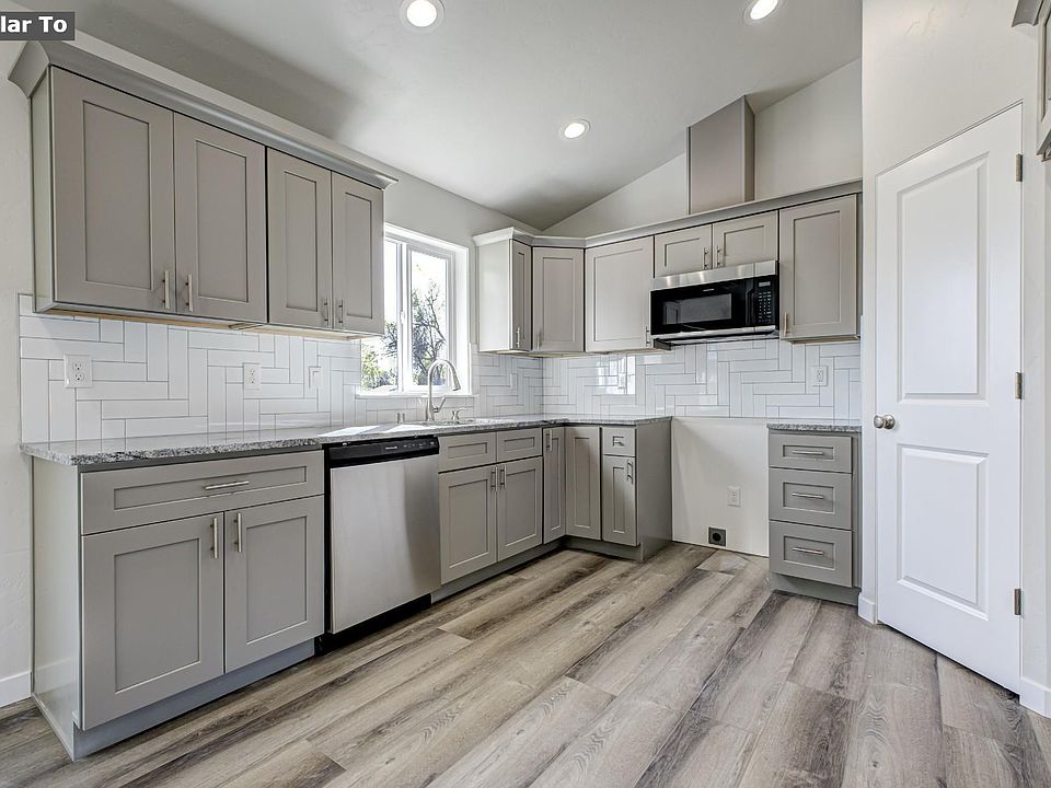 2nd image of 2135 S Elm Pl
