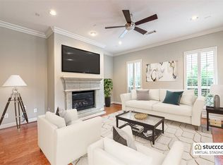 2 Versante Ct, Houston, TX 77070