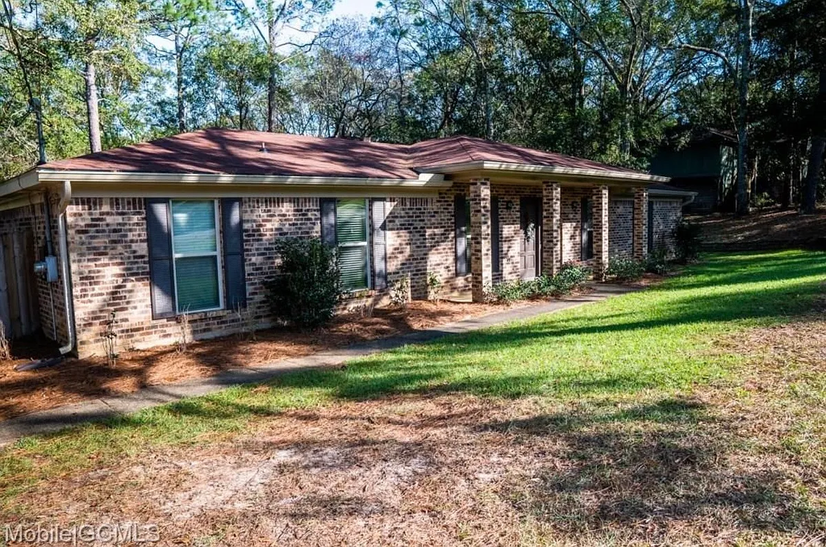 Building Photo - 2605 Venaro Ct