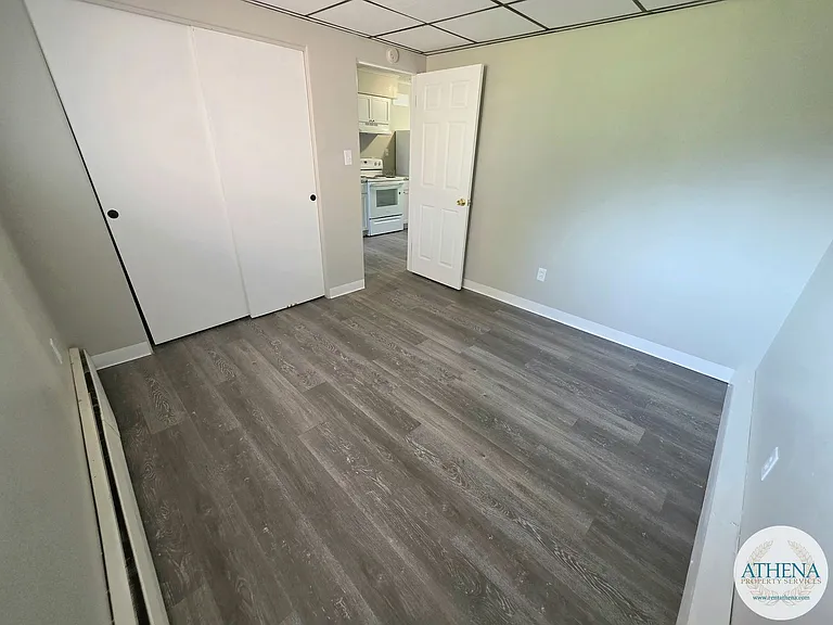 622 Bellevue St — Photo 6