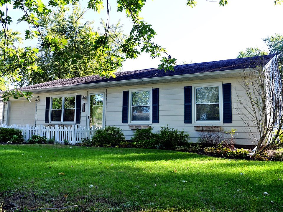 1st image of 1312 Arapaho Ln