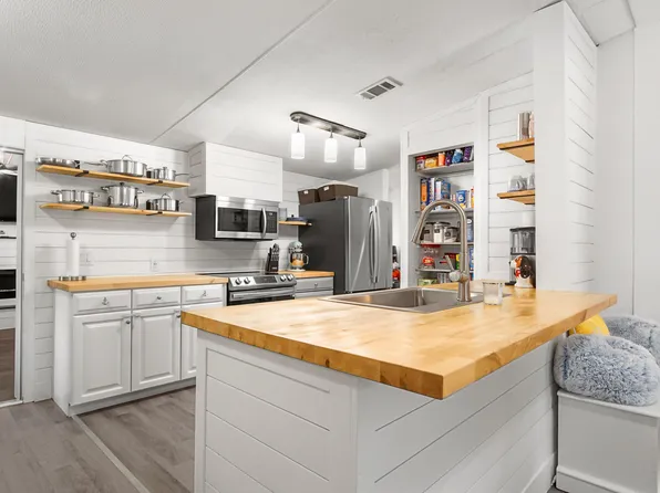 12097 Highway 81, Ponce De Leon, FL 32455